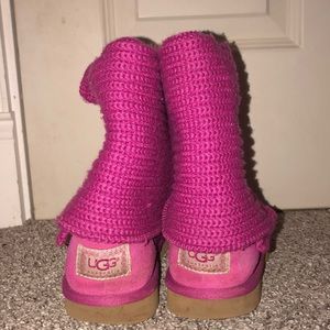 Pink knitted ugg boots